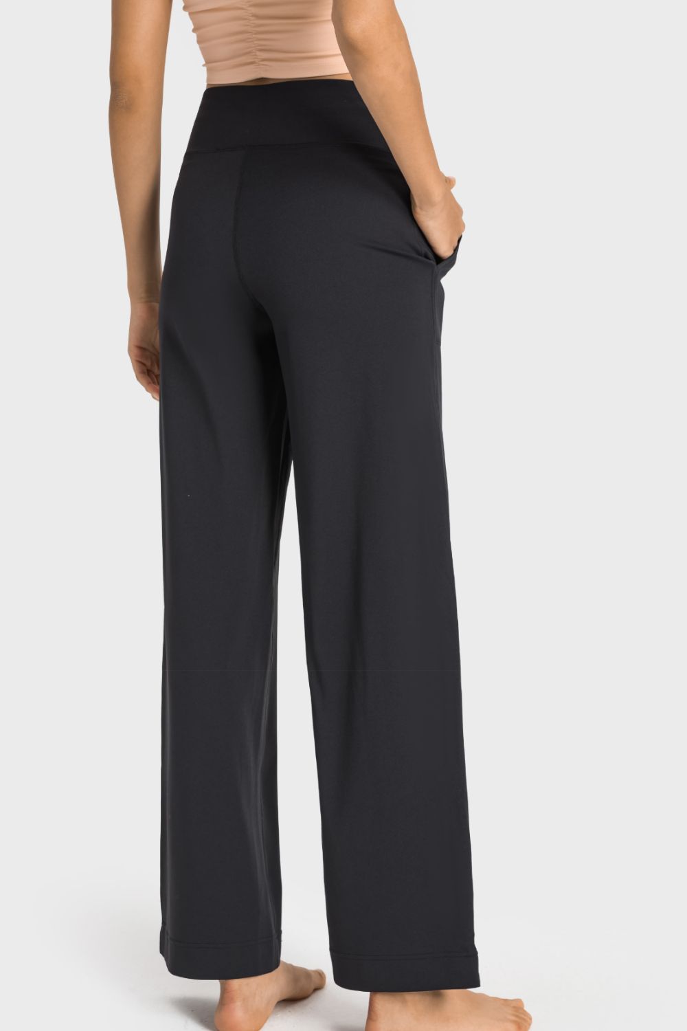 Drawstring Waist Wide Leg Sports Pants with Pockets